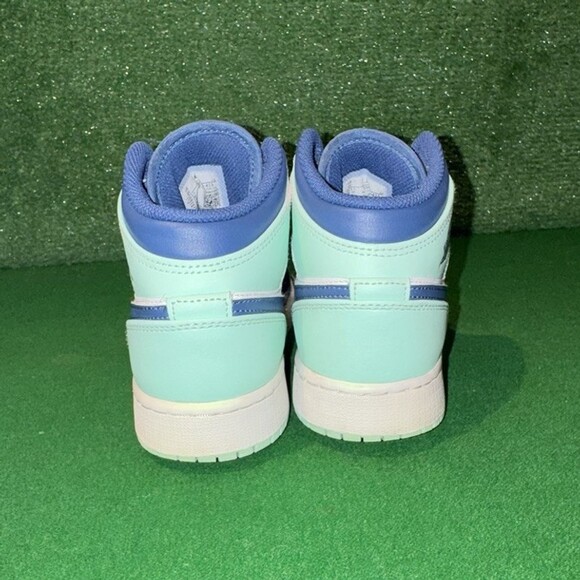 Nike Air Jordan 1 Mid Blue Mint 554725-413 Gs Gradeschool Boys Size 4Y - Picture 4 of 6